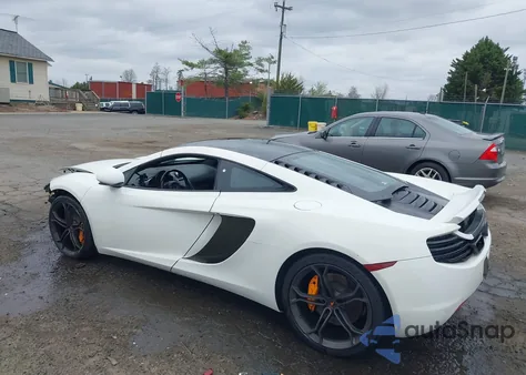 2012 Mclaren Mp4-12C z USA, uszkodzony, nr VIN SBM11AAA3CW001375